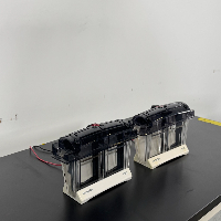 Invitrogen Mini Gel Tanks - Quantity 2 image 0